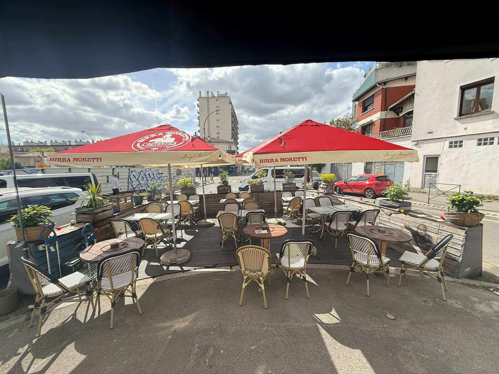 Terrasse ensoleillée